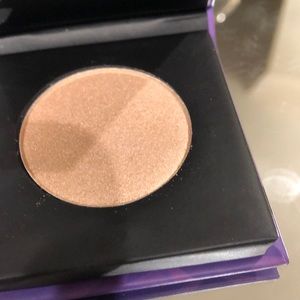 NEW wot, SUGAR Contour De Force mini highlighter